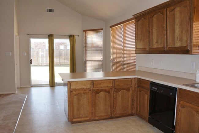 2756 Red Wolf Dr