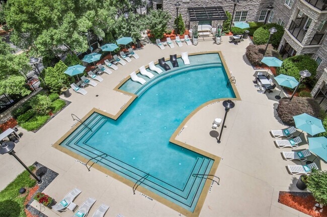 Building Photo - The Rocca Piazza at Paces Rental
