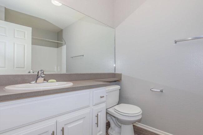 Club Pacifica Apartment Homes