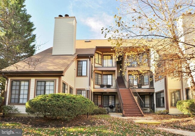 Building Photo - 6009 Curtier Dr Unit C