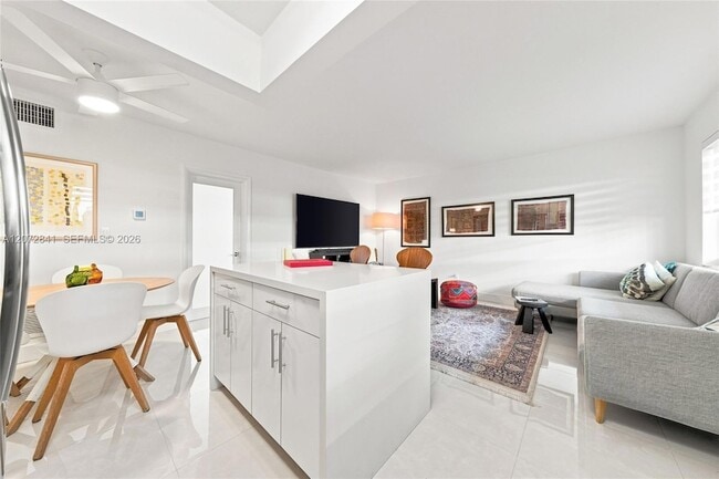 2930 Day Ave Unit N104