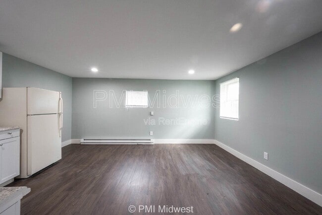 238.5 N Beville Ave