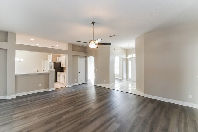 Photo - 9461 Maidstone Mill Dr E