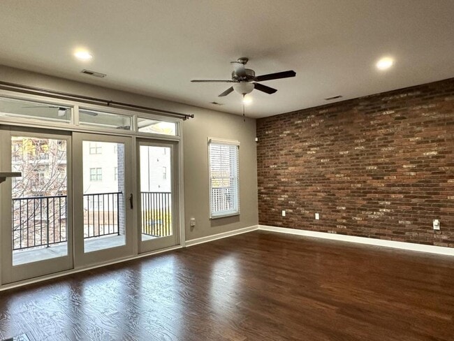 Photo - 283 Hugh Shelton Loop