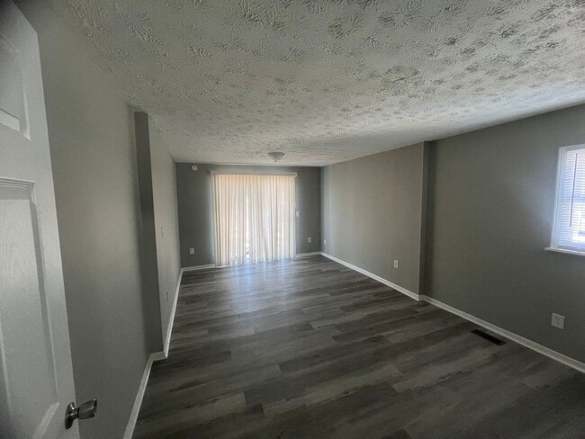 Photo - 2531 Howey Rd