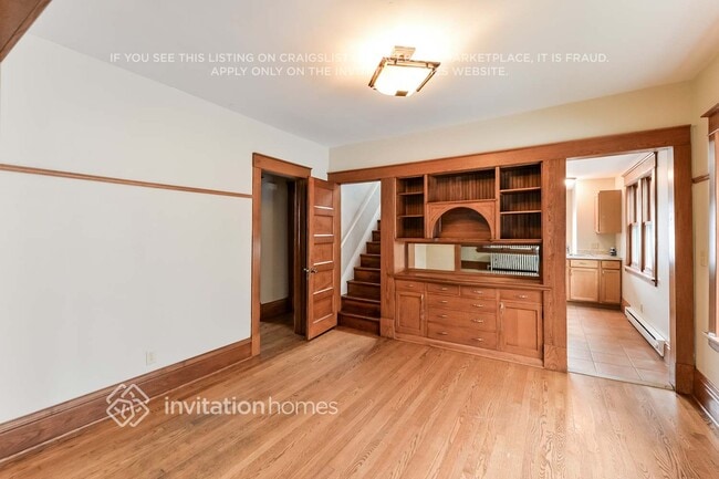1375 Lafond Ave