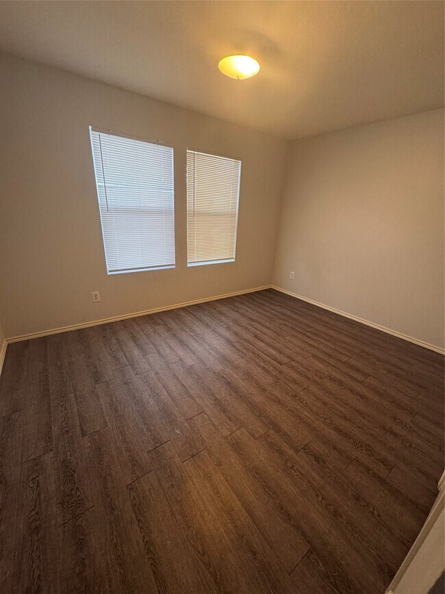 Photo - 20131 Pioneer Ridge Dr