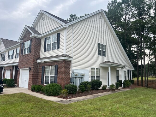 Photo - Gorgeous 3 Bedroom townhome in Carolina Forest Available Now!!