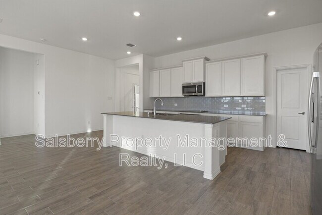 Photo - 233 Cherryvale Ln