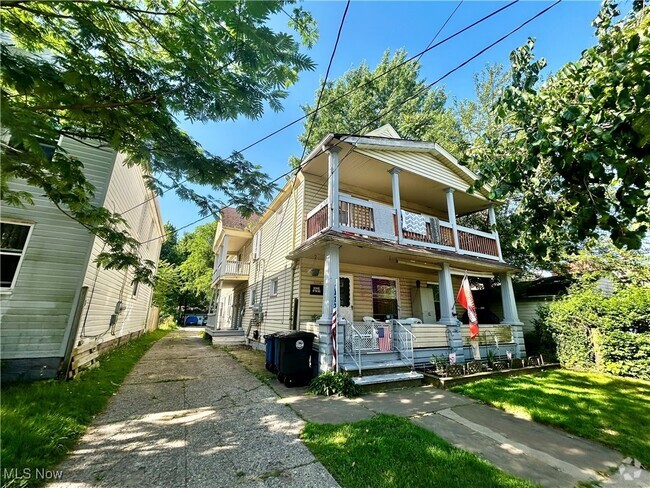 Building Photo - 6714 Worley Ave Unit Upper Back Rental