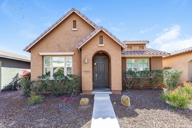 Beautiful! 3 Bed 2 Bath in Verrado w/Commu... - Beautiful! 3 Bed 2 Bath in Verrado w/Commu... Apartment