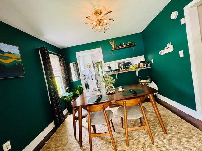 Photo - 2481 Semmes St