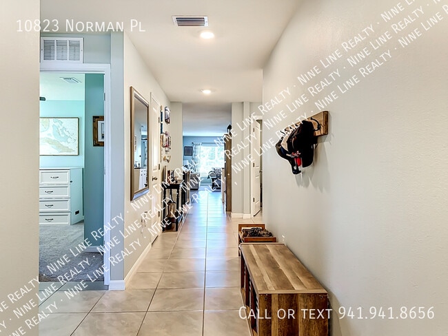 Photo - 10823 Norman Pl