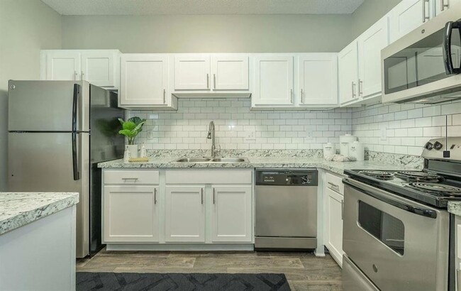 Building Photo - 3900 George Busbee Pkwy NW Rental