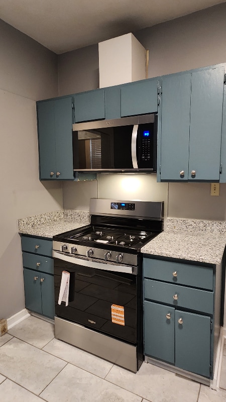 Photo - 195 Sellers St SE