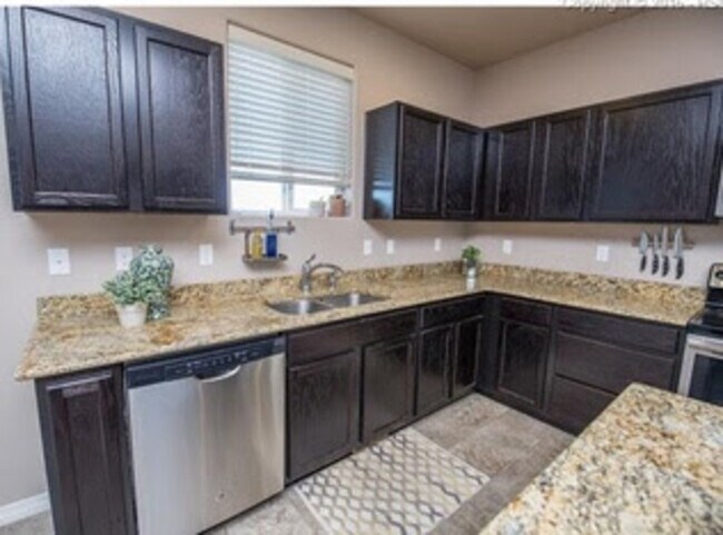 Photo - 2095 Reed Grass Way