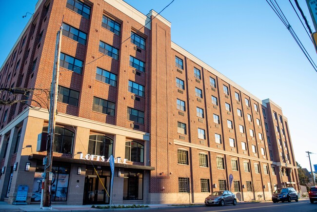 Building Photo - City Line Bayonne Rental