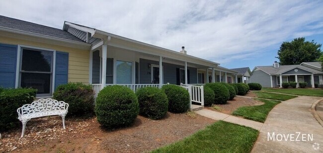 Building Photo - 814 Guilford College Rd Rental