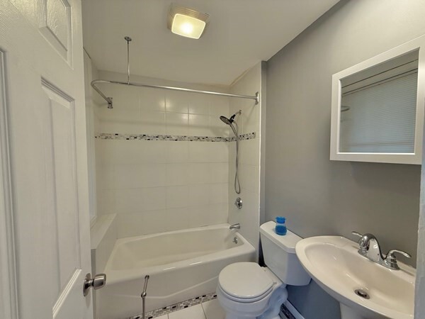 Photo - 21 Hurd St Unit 21 Hurd St 1