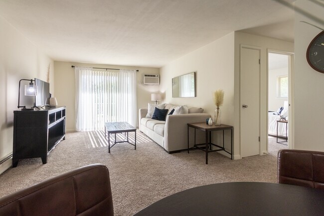 Photo - Aspen Village