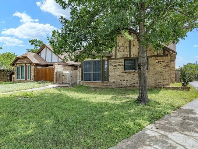 Photo - 7419 Lemonwood Ln