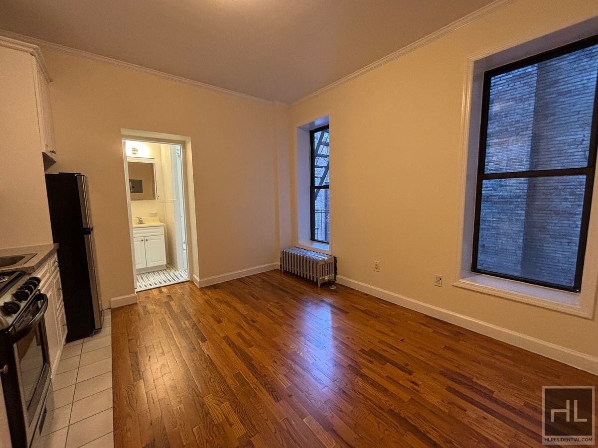 Photo - WEST 72 STREET Unidad 3A