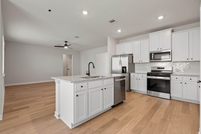 Photo - 3106 Banyan Dr