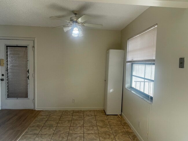 Photo - 83 Capri B Unit 83