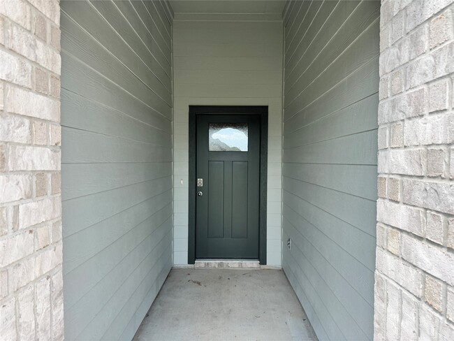 Photo - 30434 Canterbury Fields Dr