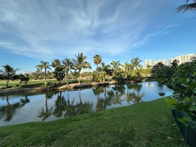 Photo - 19501 W Country Club Dr Unidad 1712