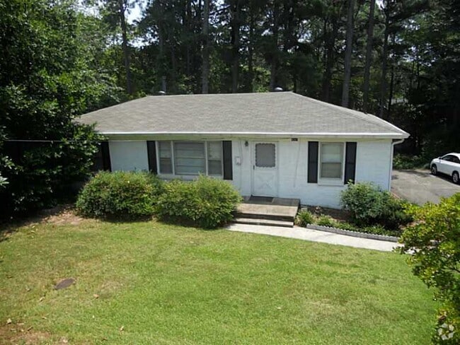 Building Photo - 4267 Chamblee Tucker Rd Rental