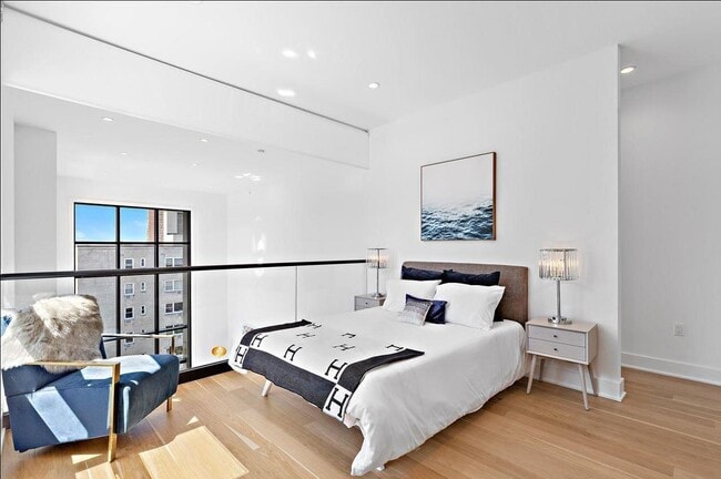 Building Photo - 6025 JFK Blvd E Unit 606