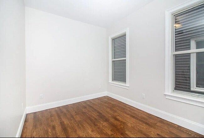 Photo - 249 Lexington St Unit 2