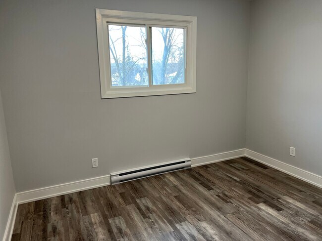 Photo - 32 Washburn St Unit 9