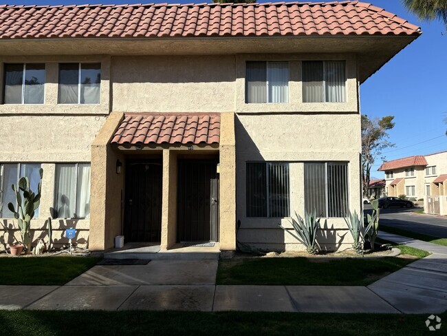 Building Photo - 2-story, 2-Bedroom Condo for Rent in Indio Unit #89