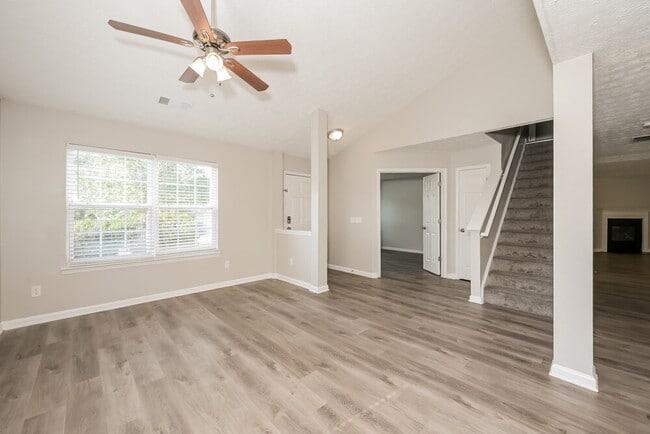Photo - 1348 Blazing Star Rd SE
