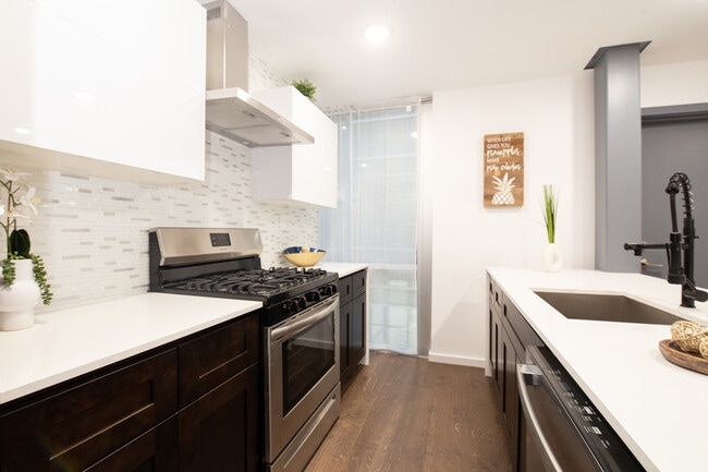 2059 Germantown Ave Unit 10