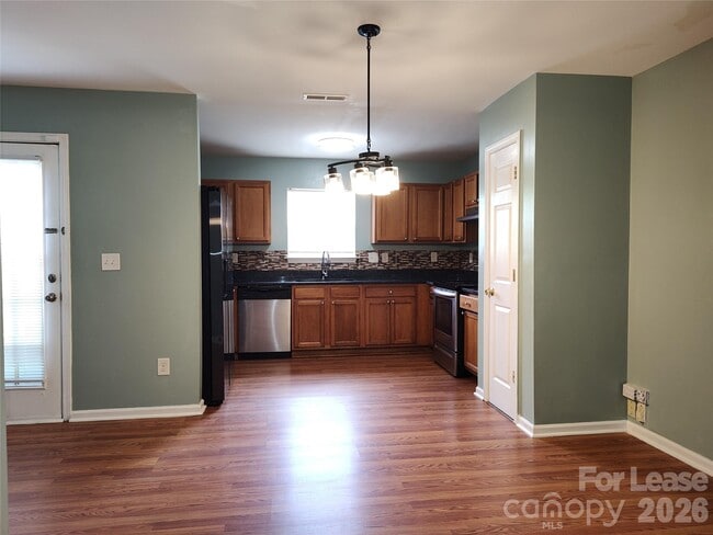 Photo - 5226 Beam Lake Dr