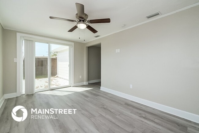 Photo - 12906 Kings Manor Ave