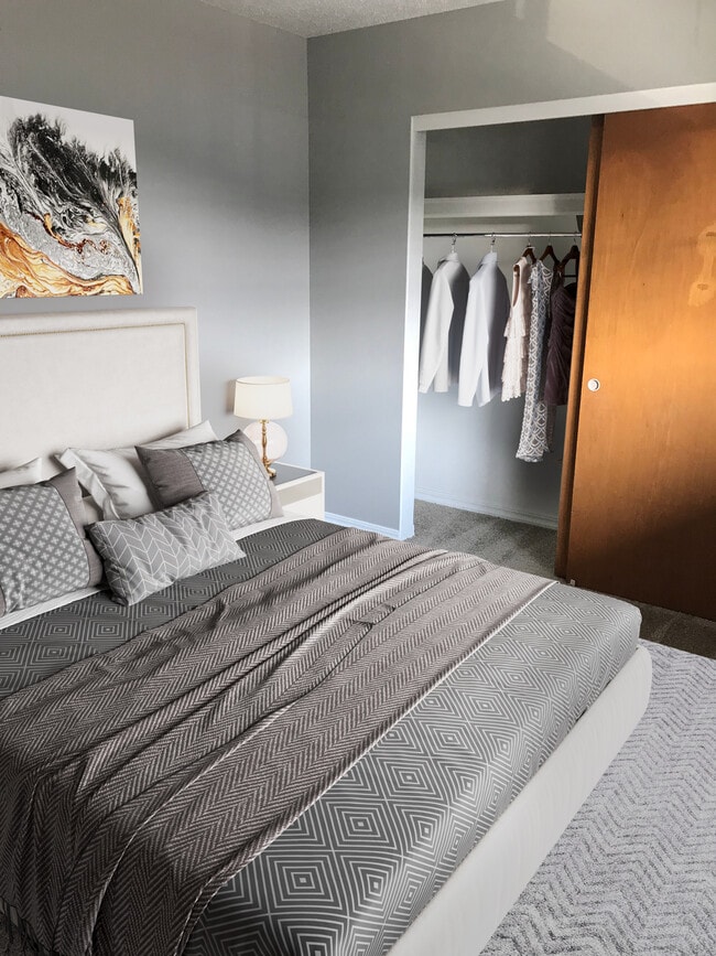 Photo - Cascade Village