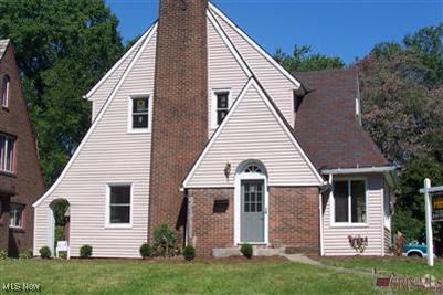 Building Photo - 48 Fairlawn Ave Rental