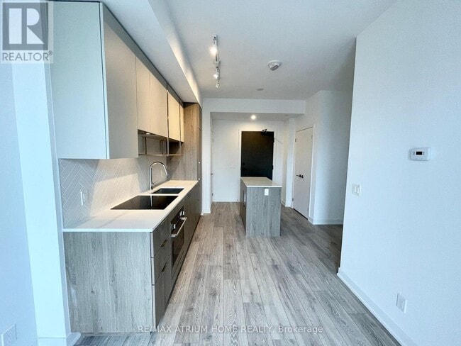 Photo - 15 Holmes Ave Unit 1405