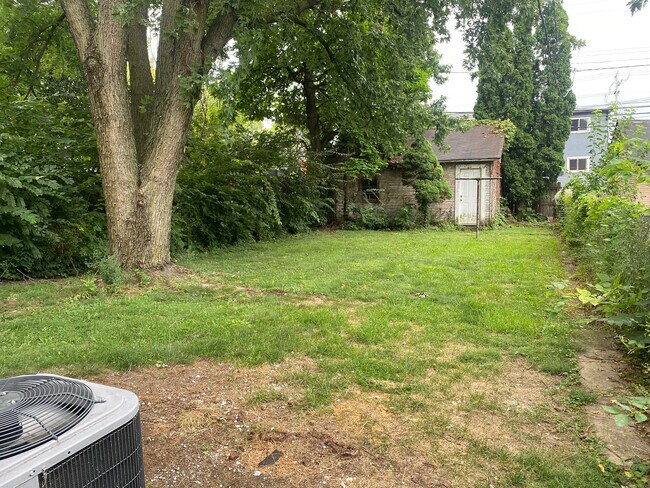 Photo - 53 Euclid Ave
