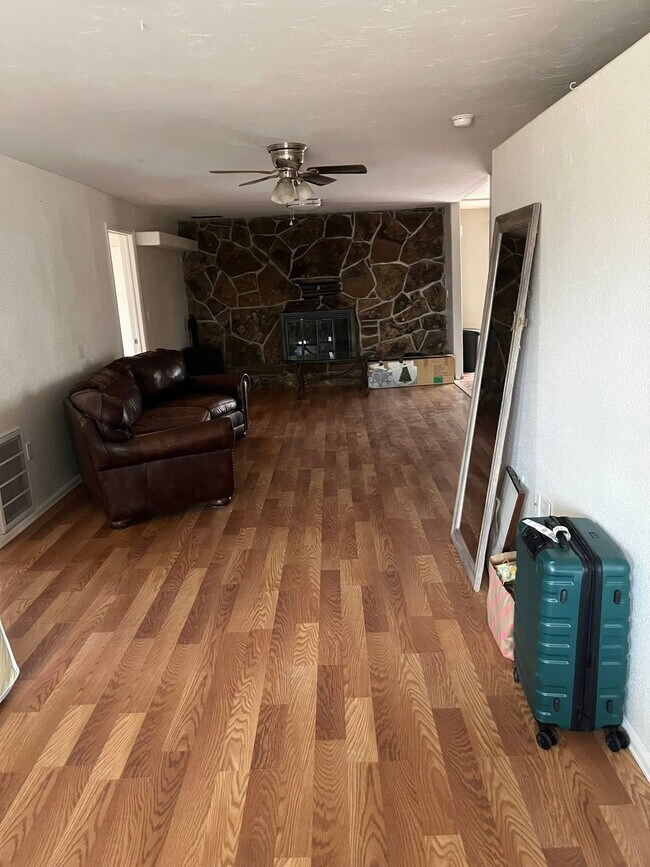 Photo - 1714 Dolores St