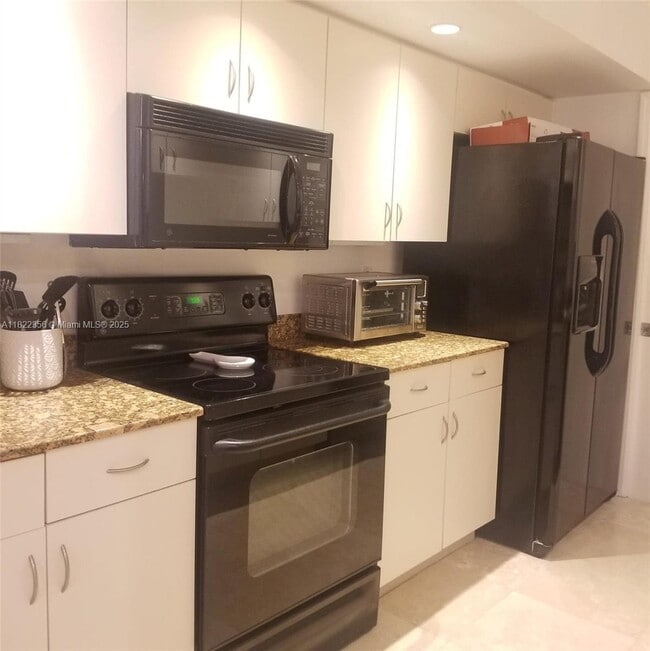 Photo - 6917 Collins Ave Unit 408