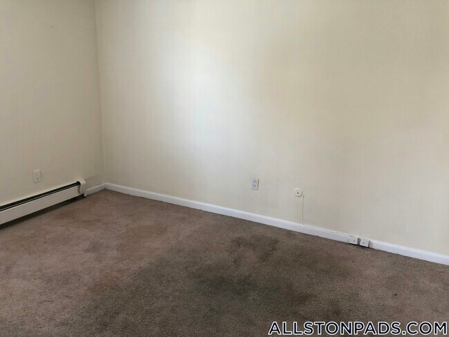 Photo - 26 Allston St Unidad 5