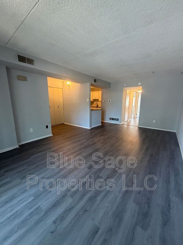 722A Putnam Blvd Unit 12A