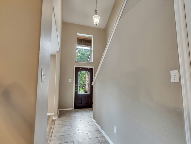 Building Photo - 34 W Sage Creek Pl