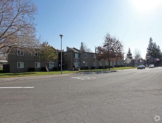 Photo - Clover Ridge Apartments