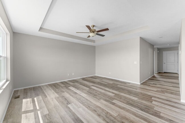 Photo - 1392 Perry St